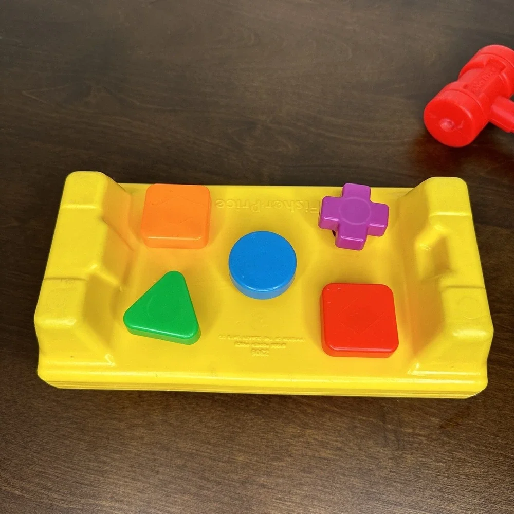 Vintage 1986 Fisher Price Tap n' Turn Bench Hammer Shapes Toddler Montessori